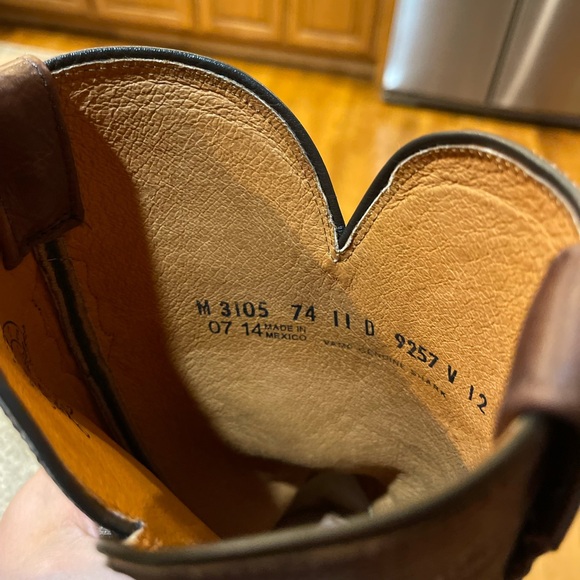 Lucchese Chocolate Shark 11D - Picture 5 of 6